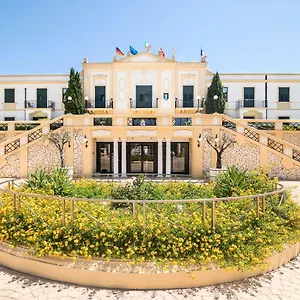 Delfino Hotel